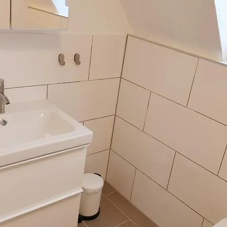 Andy - 6 Personen 3 Schlafzimmer 4 בית נופש