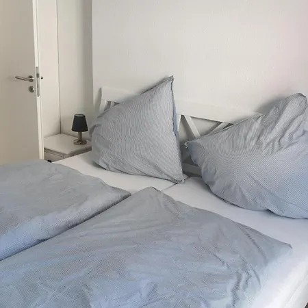 Andy - 6 Personen 3 Schlafzimmer 4 *